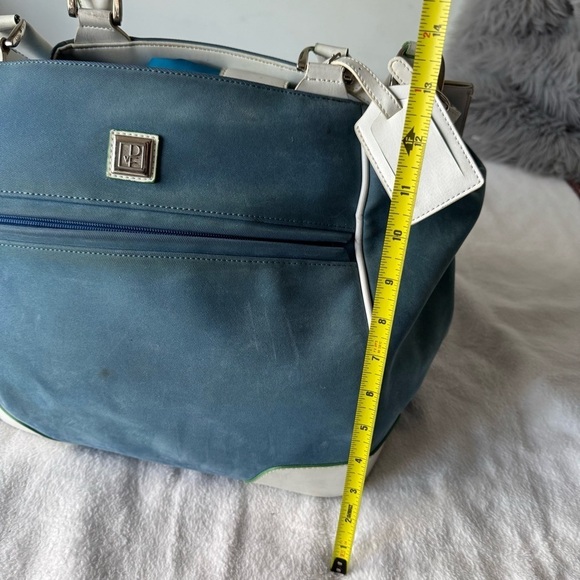 DIANE VON FURSTENBURG 70s inspired 
Travel Bag - Picture 9 of 11